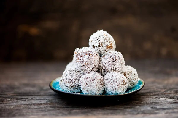 Çiğ çikolata truffles