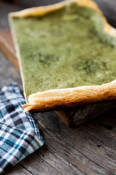 Torte mit Spinat und Käse — Stockfoto