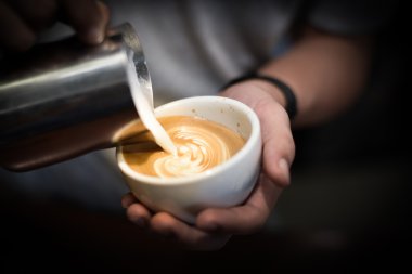 nasıl kahve latte sanat yapmak