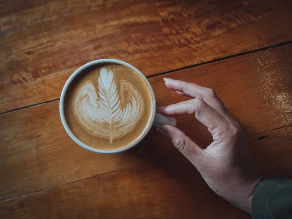 Káva latte art v kavárně — Stock fotografie