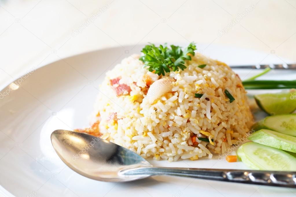 fried rice with bacon 