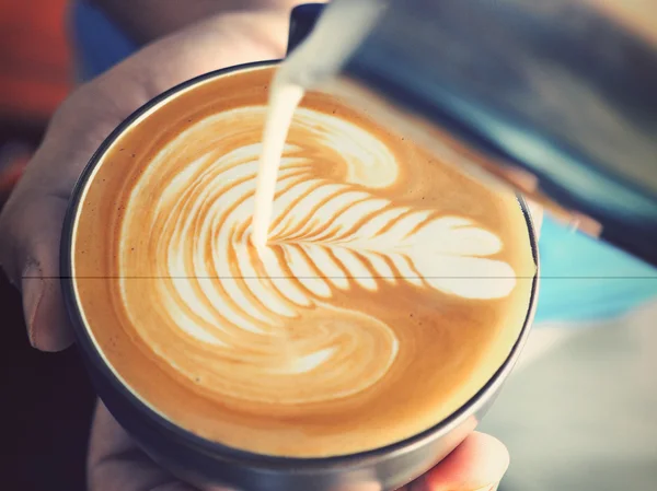 Kopje koffie in koffie shop vintage kleur Toon stijl — Stockfoto