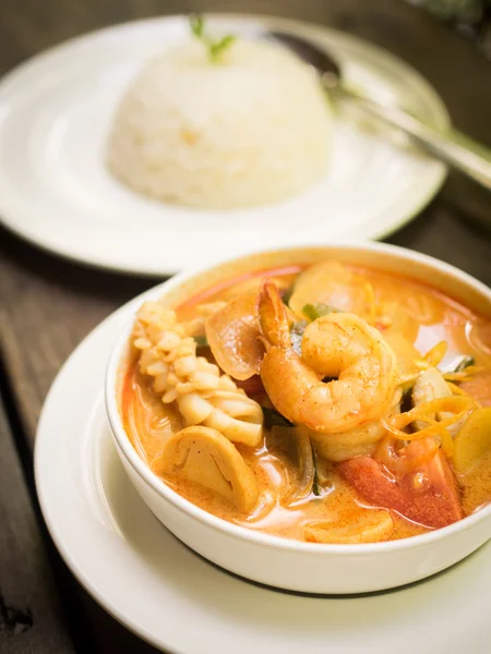 Comida tailandesa Tom yum comida marina — Foto de Stock