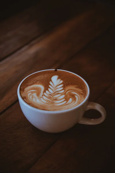 Tasse de café dans le café — Photo