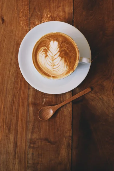 Káva latte art v kavárně — Stock fotografie