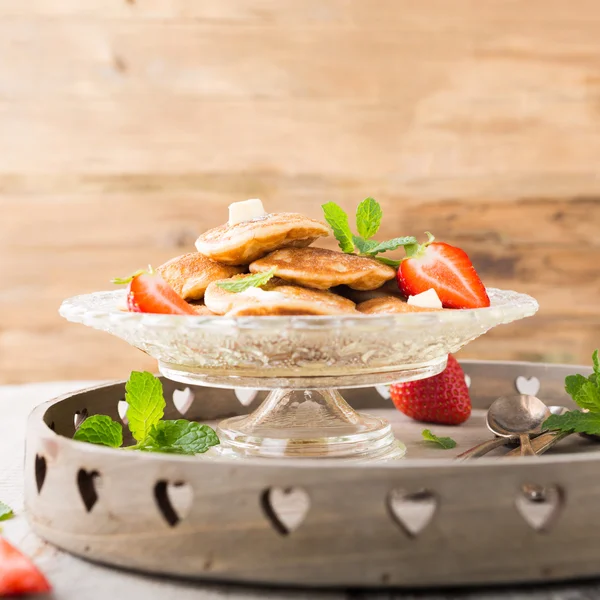 Dutch mini pancakes called poffertjes — Stock Photo, Image