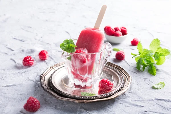 Paletas de frambuesa caseras — Foto de Stock