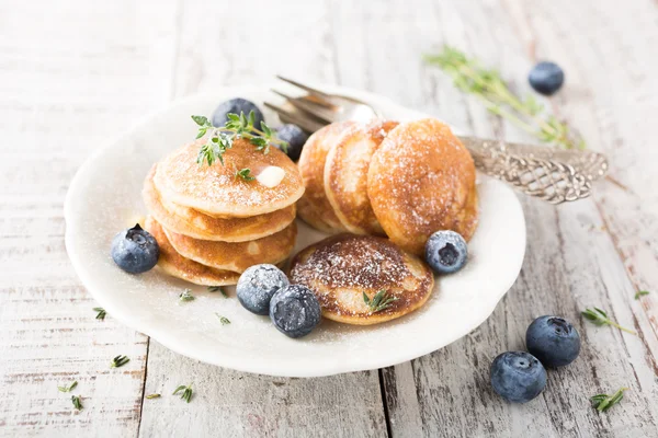 Dutch mini pancakes called poffertjes — Stock Photo, Image