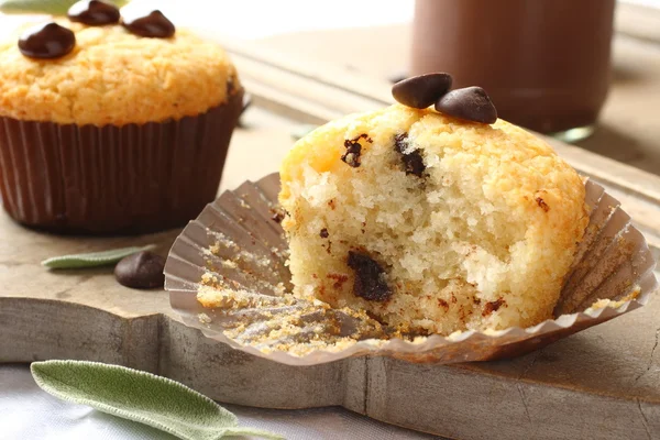 Çikolata parçaları ile bedava kek lezzetli ev yapımı gluten — Stok fotoğraf