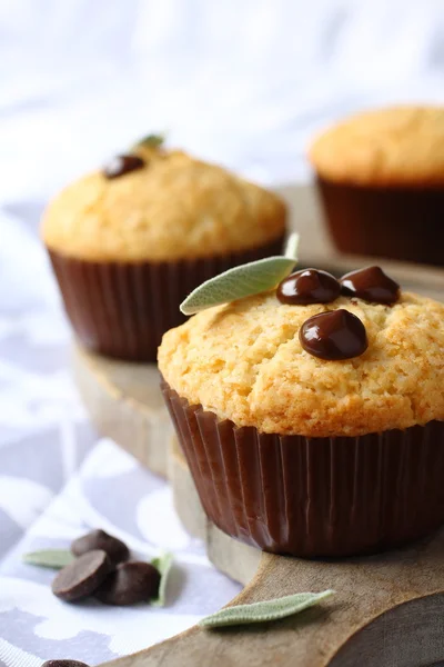 Lahodné domácí lepek zdarma muffiny s čokoládou kapky — Stock fotografie