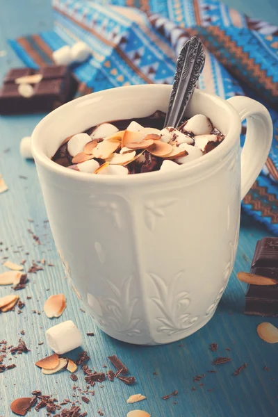 Tazza di latte al cioccolato — Foto Stock