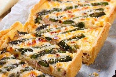 pecorino ve pastırma ile tuzlu tart