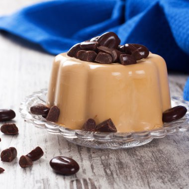 Kahve panna cotta ile çikolata şekerleme