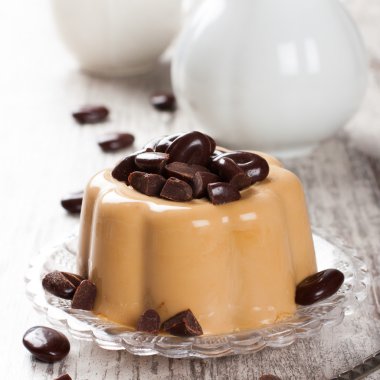 Kahve panna cotta ile çikolata şekerleme