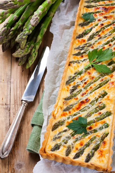  pecorino ve pastırma ile tuzlu tart