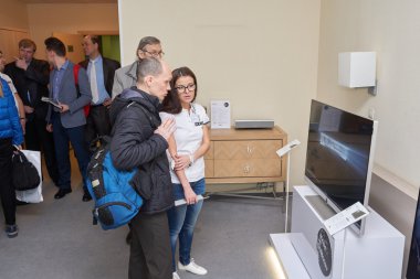 Merhaba Fi ve yüksek son Moskova'da göstermek