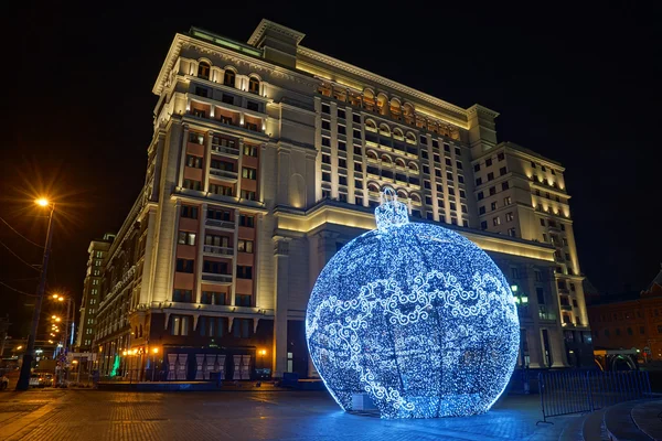 Large holiday ornament on Manezh Square — Stock Photo, Image