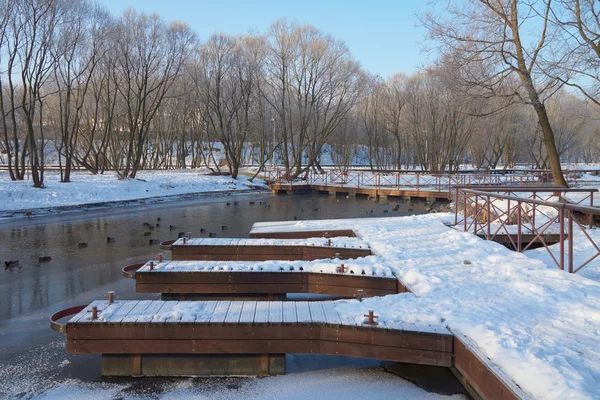 Boat station — Stock Photo, Image