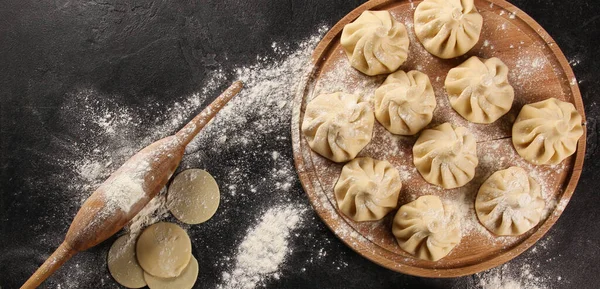 Cuisine Géorgienne Khinkali Pâte Bouillie Agneau Veau Sur Une Planche — Photo