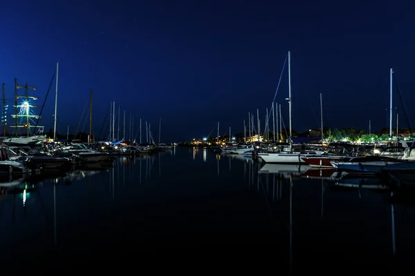 Doca de iate mar noite — Fotografia de Stock