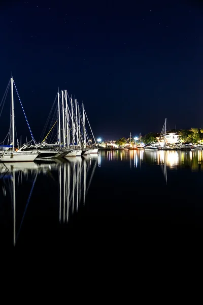 Night sea yacht dock — Stock Photo, Image