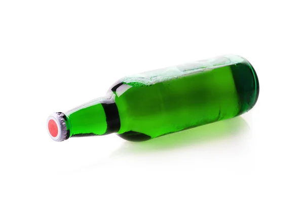 Botella de cerveza verde — Foto de Stock