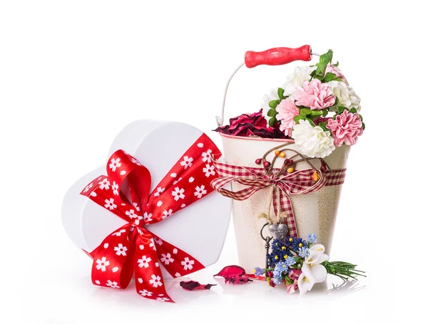 Bloemen gift vak boog lint — Stockfoto