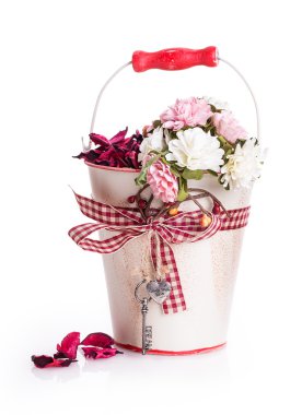 çiçek hediye kutusu yay şerit