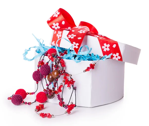 Confezione regalo fiocco palle di Natale — Foto Stock