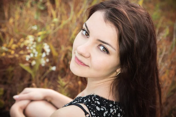 Retrato soleado de una chica — Foto de Stock