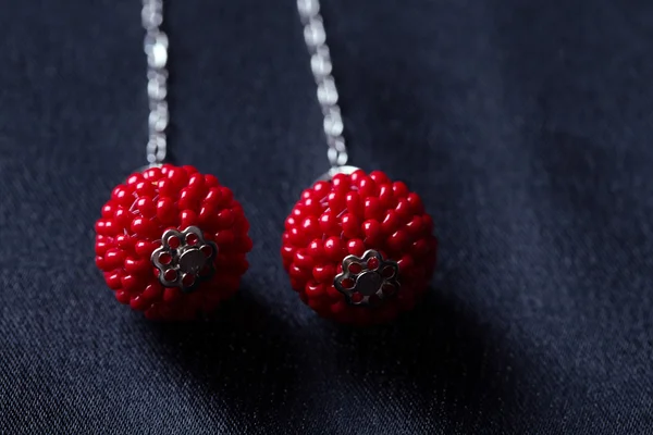 Pendientes de coral rojo — Foto de Stock