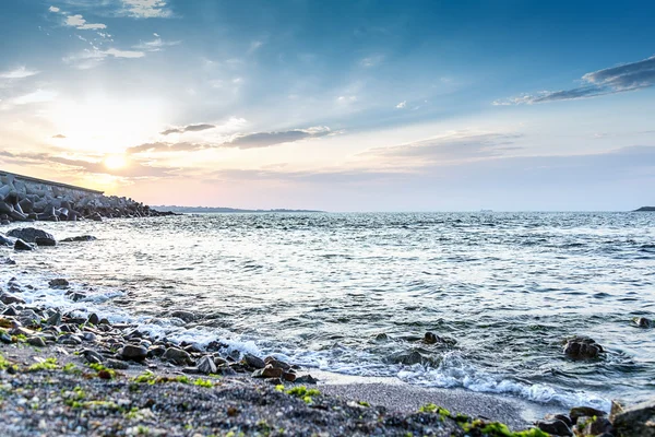 Spiaggia cielo blu del mare — Foto Stock