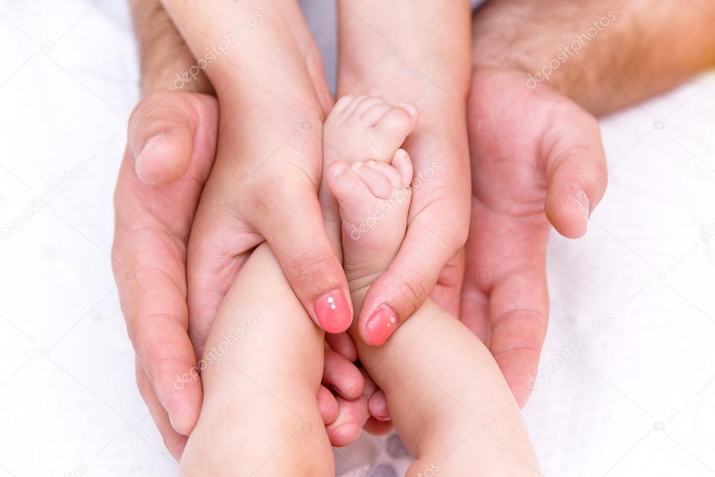 Main Papa Maman Bebe Photographie Dmitriykp C Main Papa Maman Bebe Photographie Dmitriykp C