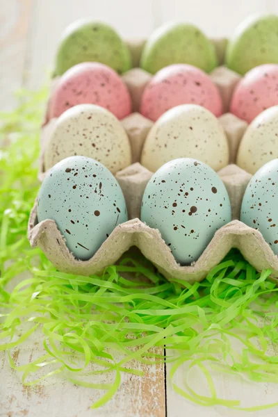 Fondo de Pascua con huevos de colores pastel — Foto de Stock