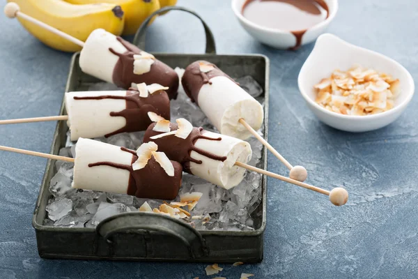 Banán, csokoládé popsicles — Stock Fotó