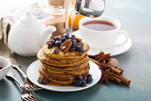 Crêpes à la citrouille aux myrtilles — Photo