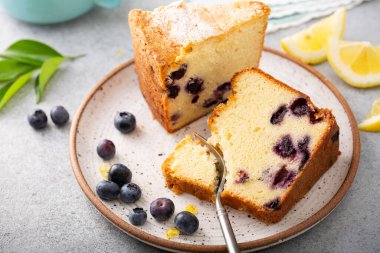 Traditional lemon blueberry pound cake, Bundt cake