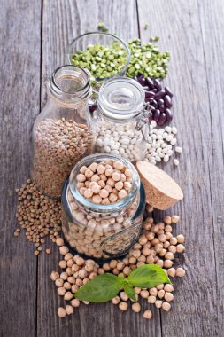 Ham fasulye ve mercimek kavanoz