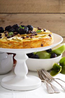 kugel geleneksel yemeği makarna pasta pişmiş