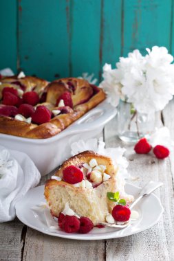 ev yapımı ahududu rulo tarçın