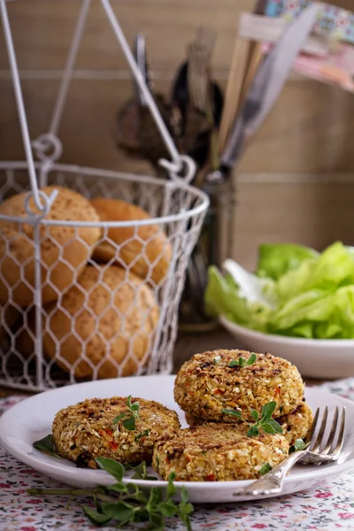 Vegan burgers with cauliflower — Stock Photo, Image