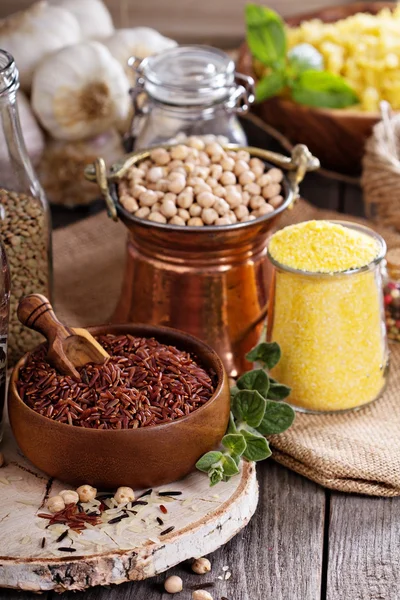 Variety of grains and beans — Stock Photo, Image