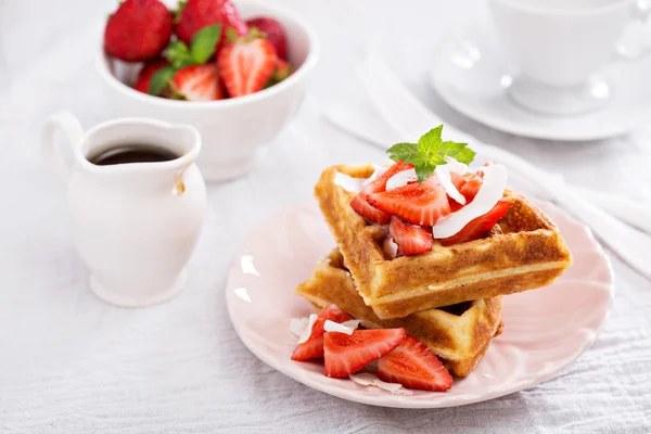 Ricotta waffles with strawberry — Stock Photo, Image