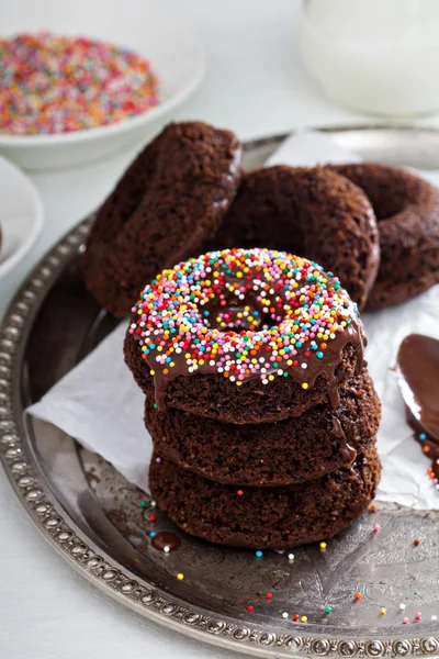 Stack of homemade baked chocolate donuts — Stock Photo, Image