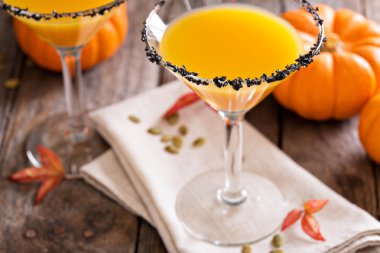 Pumpkintini kabak martini kokteyl