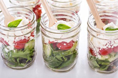 Salata mason kavanoz