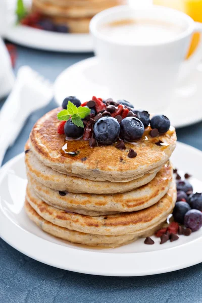 Crêpes moelleuses aux pépites de chocolat — Photo