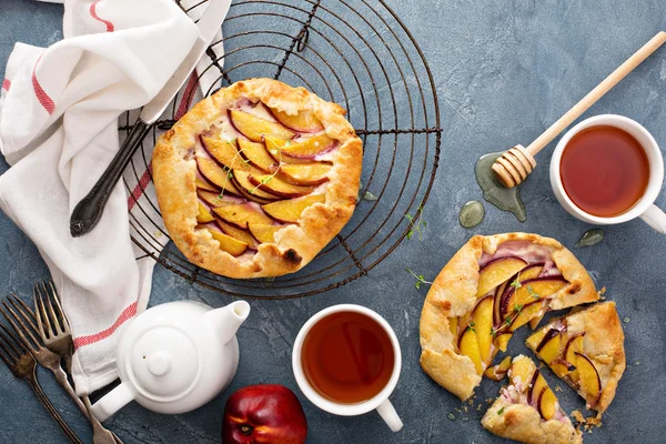 Galette de yogur y nectarina — Foto de Stock