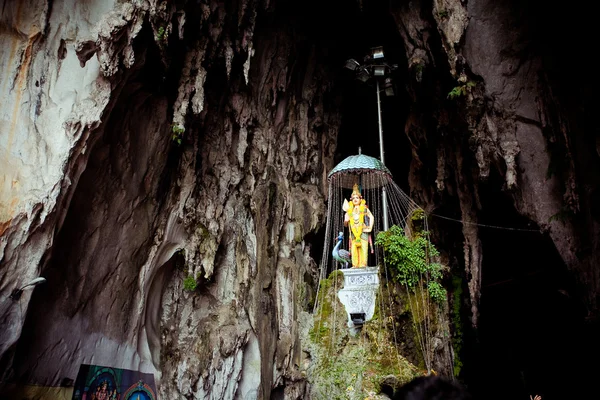 BATU CAVES, MALASIA - 18 ENE 2014: Thaipusam en Batu Caves tem —  Fotos de Stock