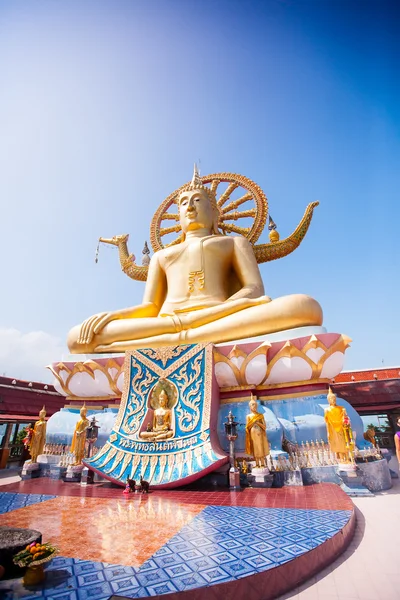 Grande templo de Buda em Koh Samui, Tailândia — Fotografia de Stock